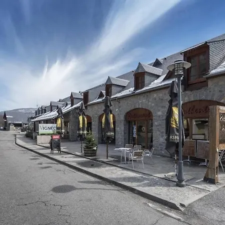 Apartment St Lary-vignect3+ 3* Renove 8 Pers. Wifi+piscine Vignec