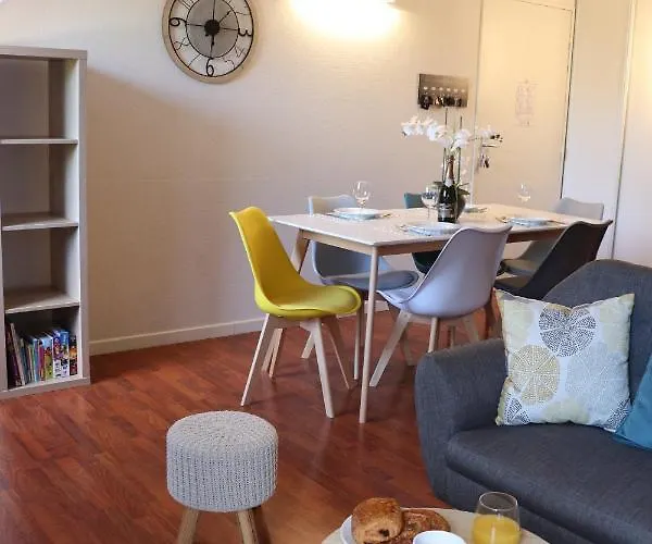 St Lary-vignect3+ 3* Renove 8 Pers. Wifi+piscine דירה